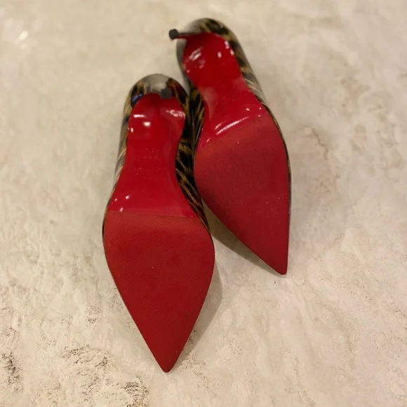 Christian Louboutin Tan and Black Stiletto Heels - Picture 5 of 10